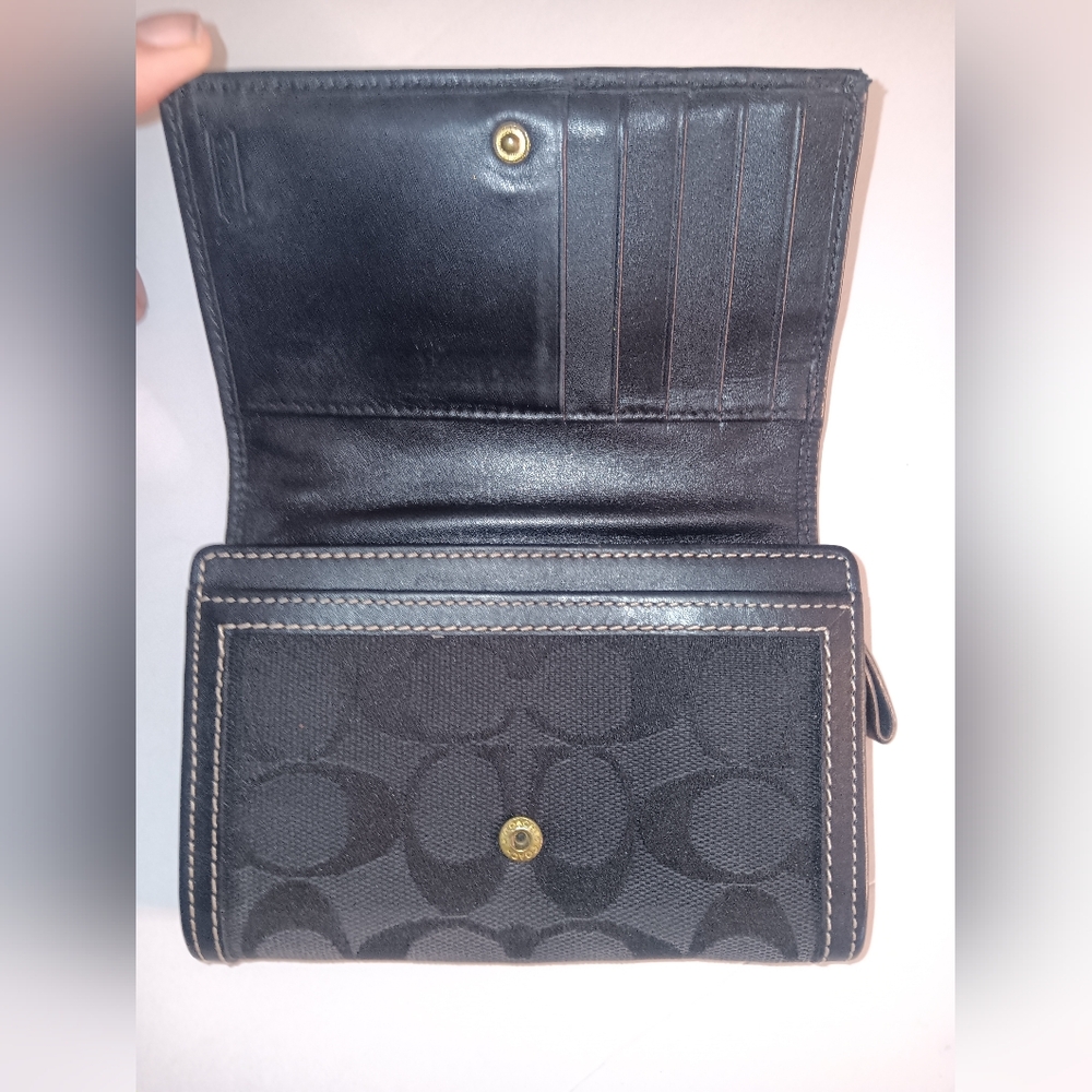 Coach Signature Wallet, Gray - Picture 2 of 4